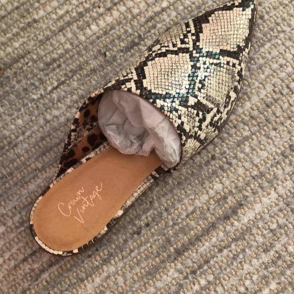 Crown Vintage Macaria Snakeskin Mule